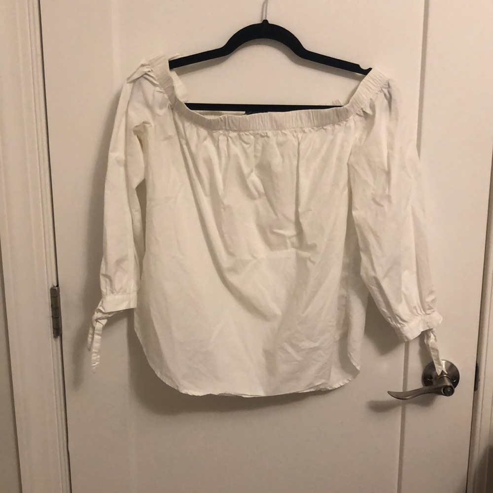 Abercrombie & Fitch Poplin Off-The-Shoulder Top